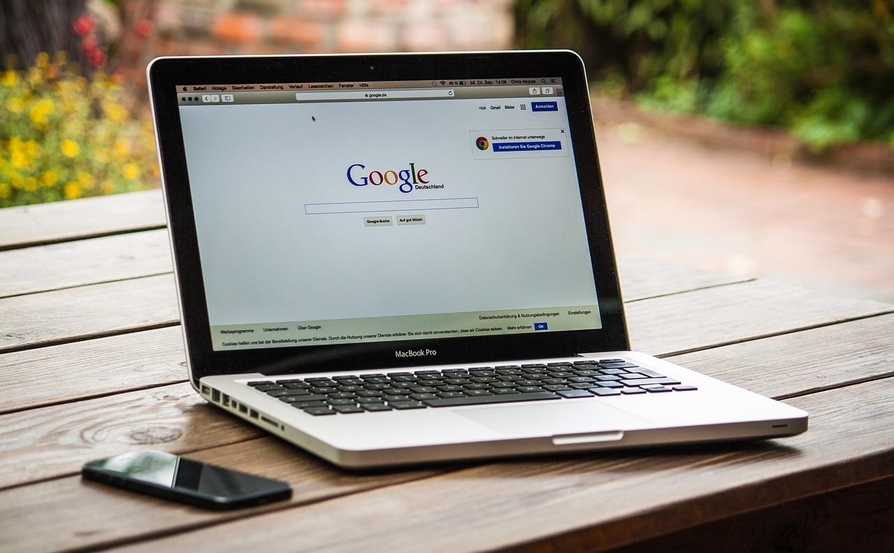 Laptop with the screen on Google